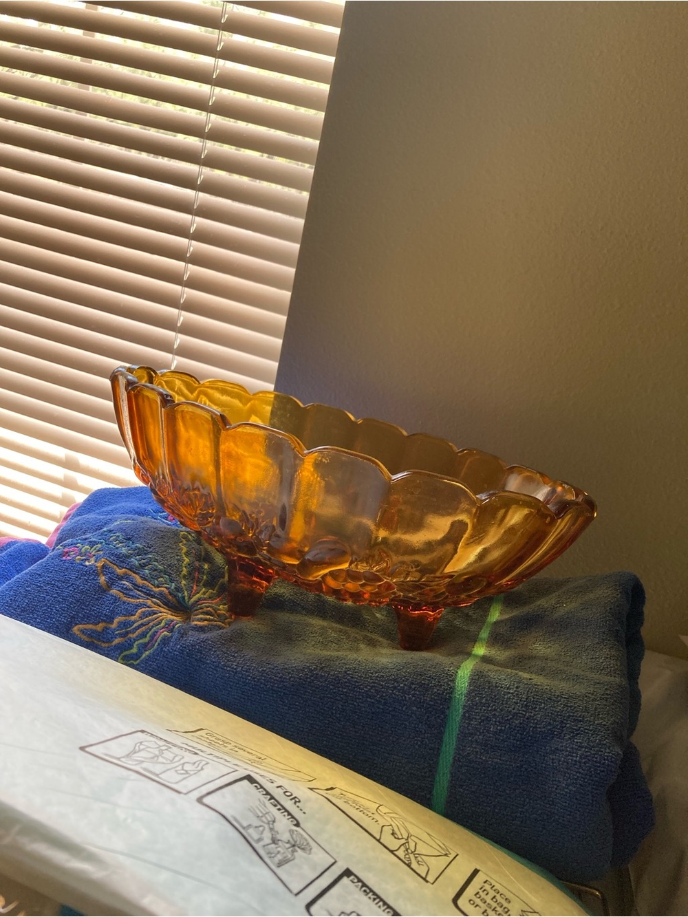 Amber Scalloped Glass Footed Bowl - Home Art